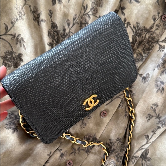 CHANEL Black Vintage Lizard Single Flap Bag Small GHW - Picture 7 of 15